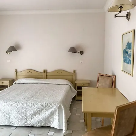 Apartment Carlton.2 *
